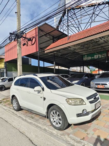 Chevrolet Captiva 2011 2.0 LTZ 2WD Van ดีเซล ไม่ติดแก๊ส เกียร์อัตโนมัติ ขาว รูปที่ 4
