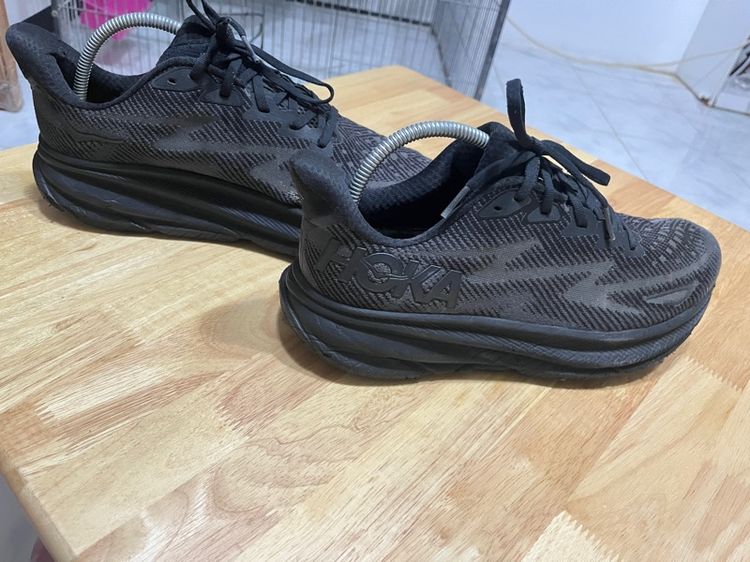 Hoka Clifton 9