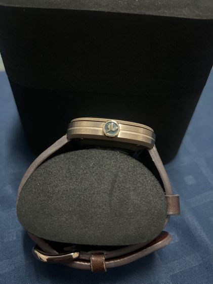 SEVENFRIDAY ”T-Riley“ รูปที่ 4