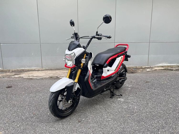 Honda รุ่น Zoomer x 110cc