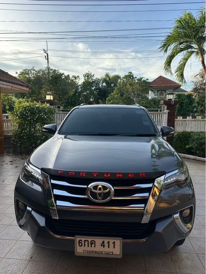Toyota Fortuner 2017 2.4 V Utility-car ดีเซล เกียร์อัตโนมัติ เทา