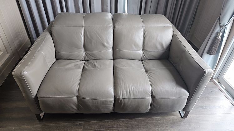หนัง เทา 2 ที่นั่ง โซฟา natuzzi
