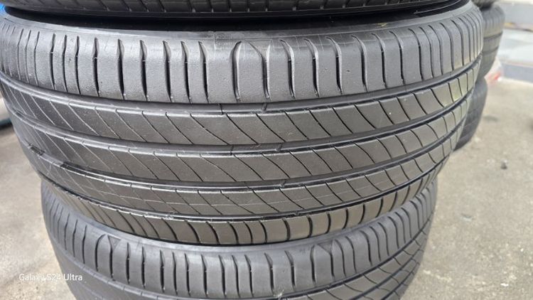 215​ 55 17​ลงพื้นปี25 Michelin Primacy​4
ดอกเต็มๆ​ ขนเชื่อมร่อง​ นุ่มเงียบสุดๆพร้อมใช้อีกนาน​ ชุด​4เส้น​ 5,800​ บาท  รูปที่ 3