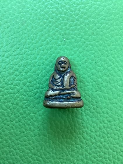 หลวงพ่อเงินวัดบางคลานพิมพ์นิยม รูปที่ 2