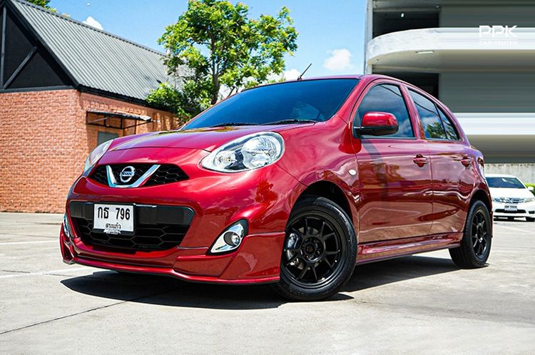 รถ Nissan March 1.2 E สี แดง
