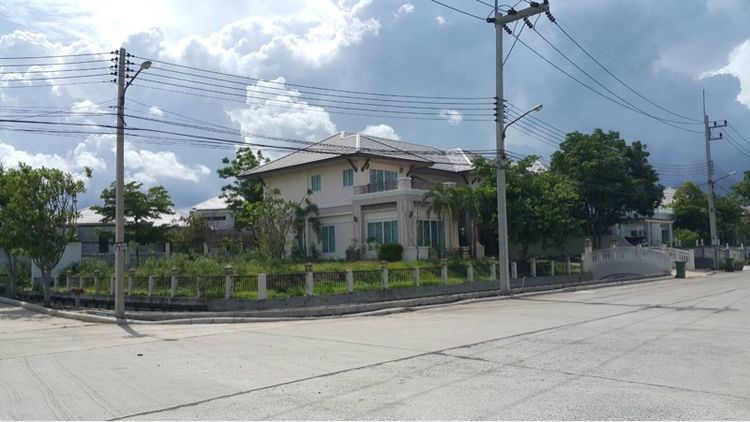 บ้านเดี่ยวหรูบางแสน รูปที่ 2