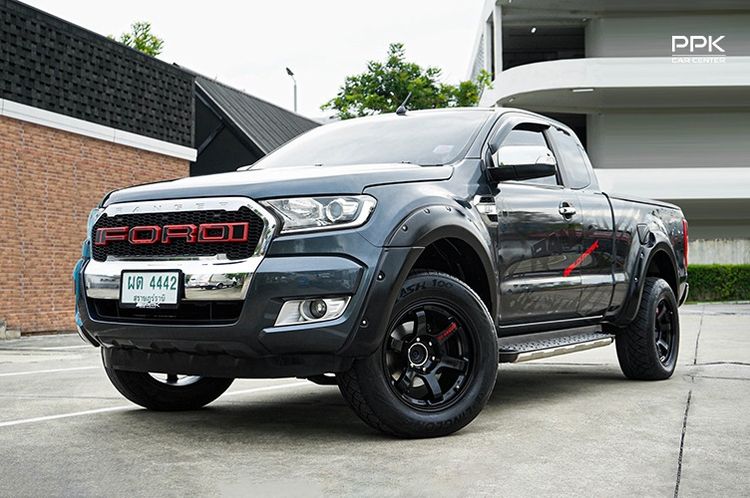 รถ Ford Ranger 2.2 Hi-Rider XLT สี เทา