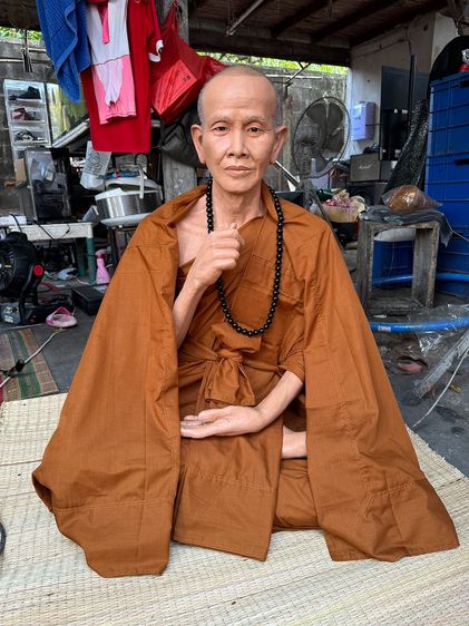 รูปหล่อพระ ครูบาศรีวิชัย 