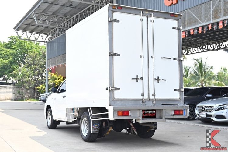 Toyota Hilux Revo 2023 2.4 Entry Pickup ดีเซล ไม่ติดแก๊ส เกียร์ธรรมดา ขาว รูปที่ 3