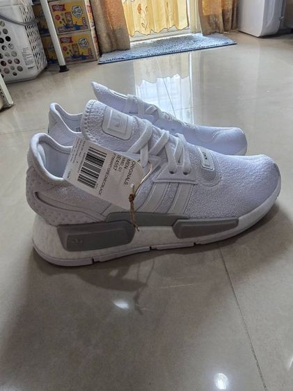 Adidas NMD G1 สีขาว เบอร์ 8 UK