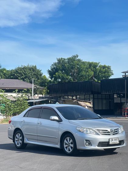 รถ Toyota Corolla 1.6 สี บรอนซ์เงิน