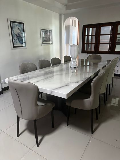 Dining Table and Chairs รูปที่ 2
