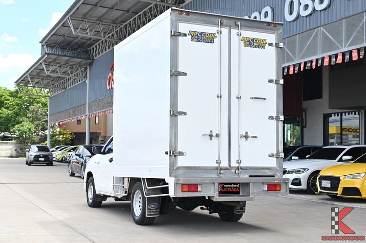Toyota Hilux Revo 2024 2.4 Entry Pickup ดีเซล ไม่ติดแก๊ส เกียร์ธรรมดา ขาว รูปที่ 3