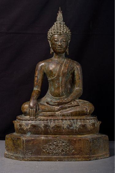 พระบูชาสิงห์สามเชียงแสน เนื้อสัมฤทธิ์ หน้าตัก 9 นิ้ว สูง 18 นิ้ว