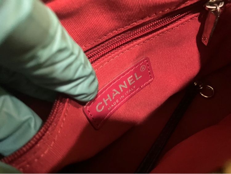 Chanel Gabrielle Calfskin Black งาน inspired replica เกรดพรีเมียม รูปที่ 10