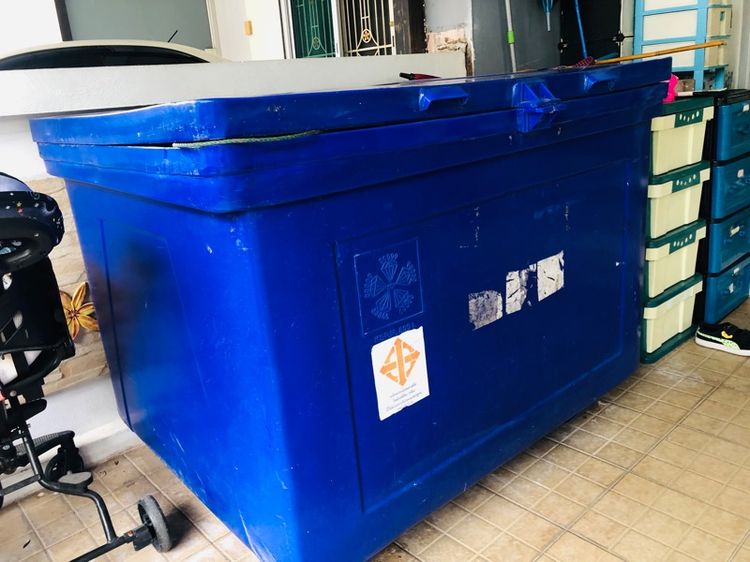 ขายถังน้ำเงิน800L 