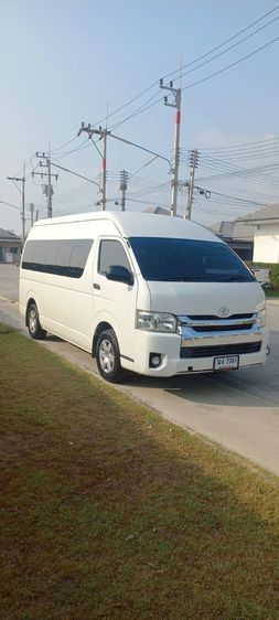 Toyota Commuter 2017 3.0 Van ดีเซล ไม่ติดแก๊ส เกียร์อัตโนมัติ ขาว รูปที่ 3