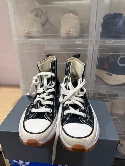 รองเท้า converse