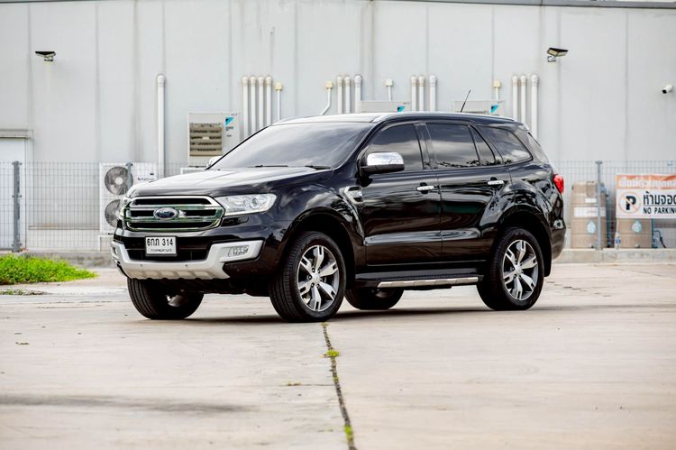 Ford Everest 2016 3.2 Titanium 4WD Utility-car ดีเซล เกียร์อัตโนมัติ ดำ รูปที่ 3