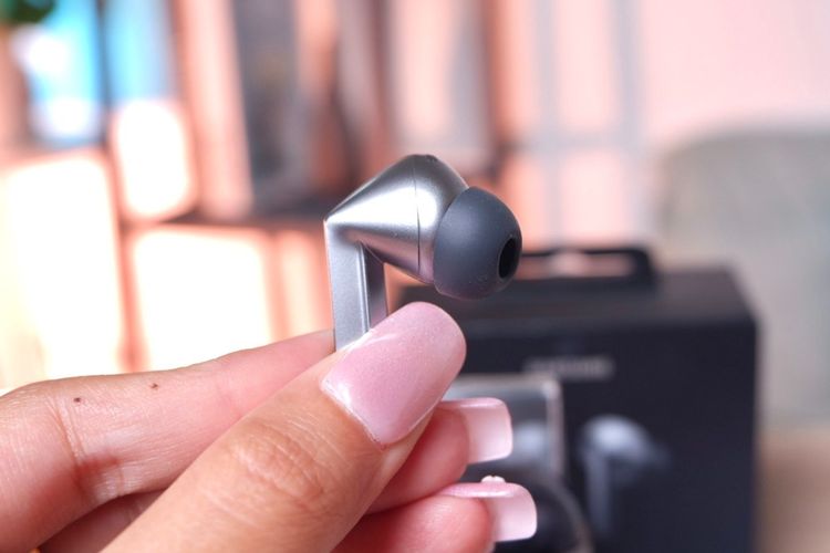Samsung Galaxy Buds 3 Pro สี Gray เครื่องสวยใช้งานน้อย ราคาเพียง 2,790.- มีประกันร้าน 60 วัน รูปที่ 8
