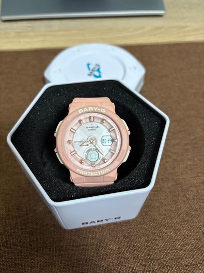 นาฬิกาข้อมือ CASIO BABY-G BGA-250 (5570) พร้อมกล่อง