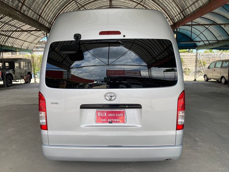 Toyota Commuter 2017 3.0 Van ดีเซล ไม่ติดแก๊ส เกียร์อัตโนมัติ เงิน รูปที่ 4