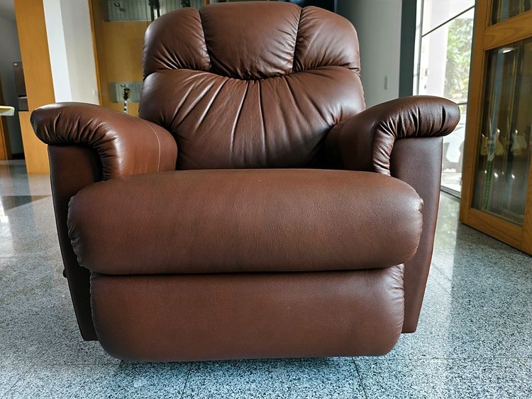 โซฟา Lazy Boy รุ่น Lancer EM สี Chestnut รูปที่ 4