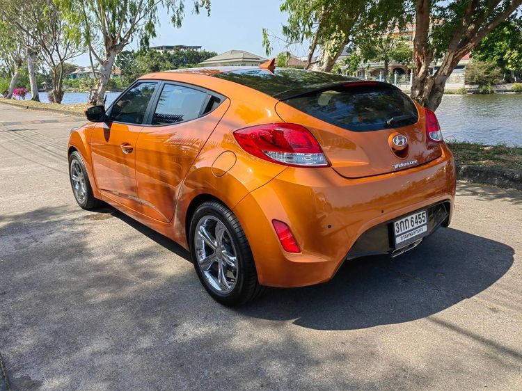 Hyundai Veloster 2014 1.6 Sedan เบนซิน ไม่ติดแก๊ส เกียร์อัตโนมัติ ส้ม รูปที่ 2