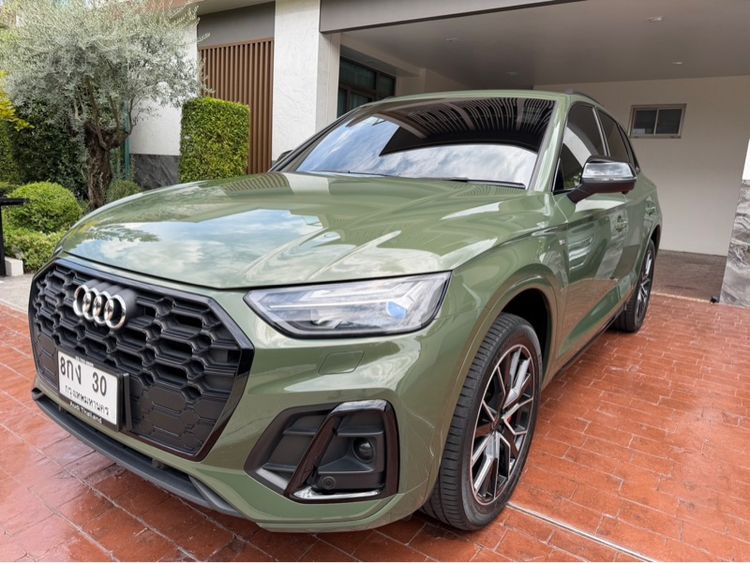 Audi Audi Q5  2023 2.0 TFSI Quattro 4WD Utility-car ปลั๊กอินไฮบริด (PHEV) ไม่ติดแก๊ส เกียร์อัตโนมัติ เขียว รูปที่ 2