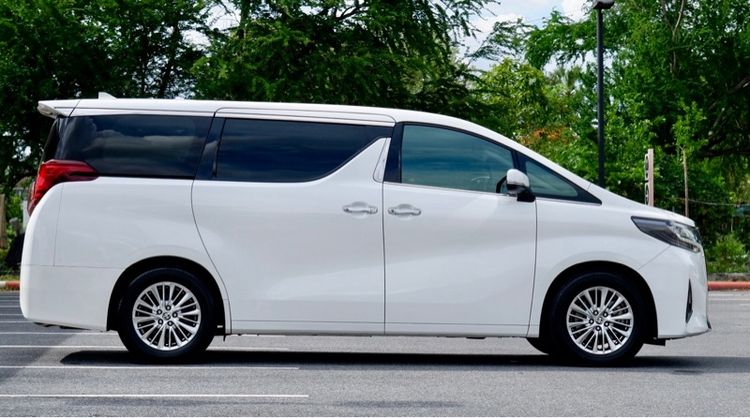 Toyota Alphard 2021 3.5 G F-Package Van เบนซิน ไม่ติดแก๊ส เกียร์อัตโนมัติ ขาว รูปที่ 4