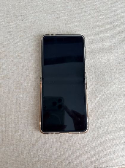 Samsung Galaxy Z Flip 7  สภาพสวยมาก ใช้งานน้อย รูปที่ 8