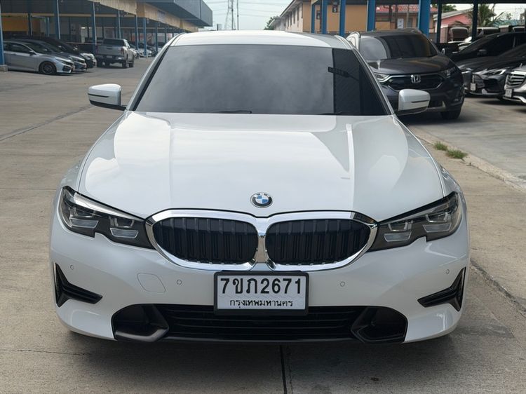 BMW Series 3 2020 320d Sedan ดีเซล เกียร์อัตโนมัติ ขาว รูปที่ 2