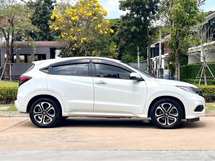 Honda HR-V 2018 1.8 EL Utility-car เบนซิน ไม่ติดแก๊ส เกียร์อัตโนมัติ ขาว รูปที่ 4