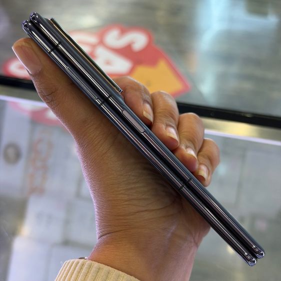 HONOR Magic V2 สีม่วง เครื่องศูนย์ สภาพสวยมาก มือถือจอพับสุดบาง จอ7.92นิ้ว แรม16รอม512 Snap8 Gen2 กล้อง50ล้าน(3ตัว)🔥🔥 รูปที่ 10