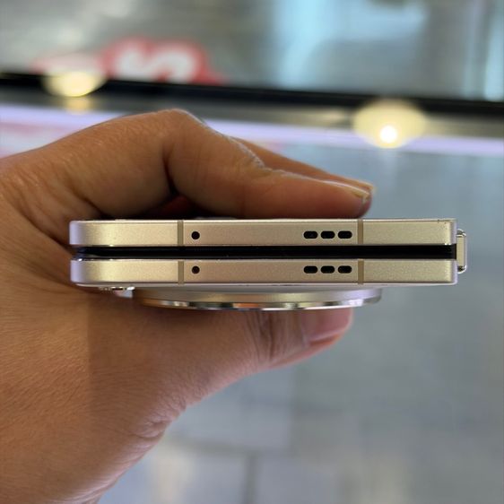 Oppo Find N3 สีทอง เครื่องศูนย์ สภาพสวยมาก จอ7.82นิ้ว แรม12รอม512 Snap8 Gen2 กล้อง64ล้าน(3ตัว)🔥🔥 รูปที่ 12