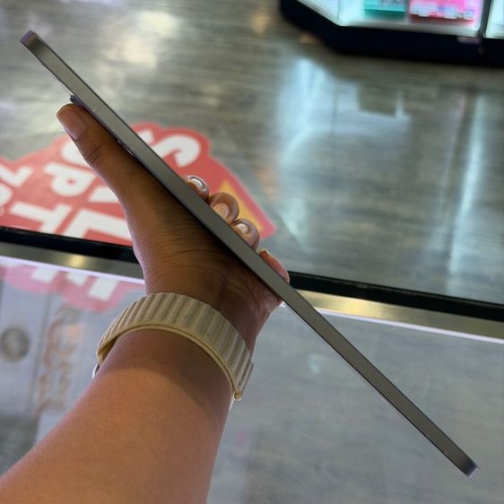 iPad Air5 256GB M1 WiFi สีดำ เครื่องศูนย์ โมเดลTH สภาพตามรายละเอียดนะคะ😊😊 รูปที่ 3