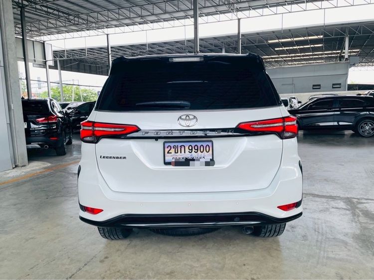 Toyota Fortuner 2023 2.4 Legender Utility-car ดีเซล ไม่ติดแก๊ส เกียร์อัตโนมัติ ขาว รูปที่ 3