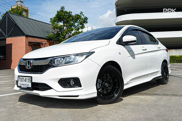 รถ Honda City 1.5 S สี ขาว