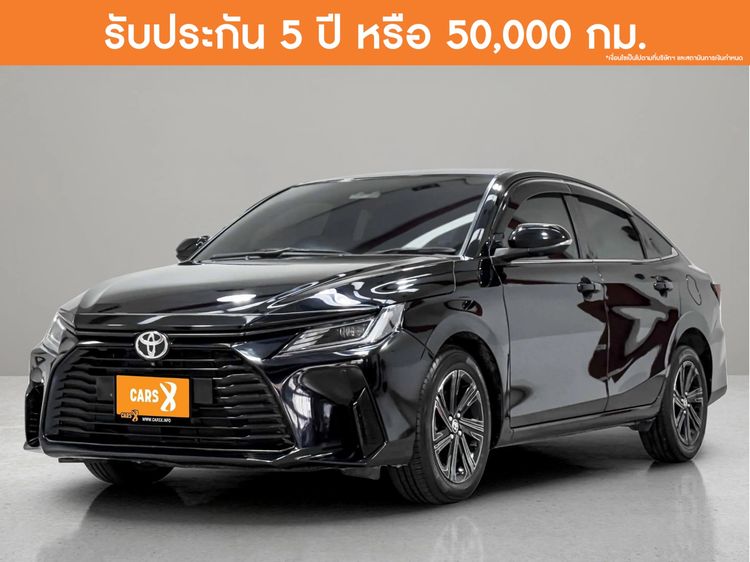 รถ Toyota Yaris ATIV 1.2 Premium สี ดำ