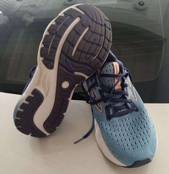 ขายถูก Brooks Gycerin 20 size 40/255cm  สภาพสวย ของแท้ 100% นุ่มเบาสบาย รูปที่ 6