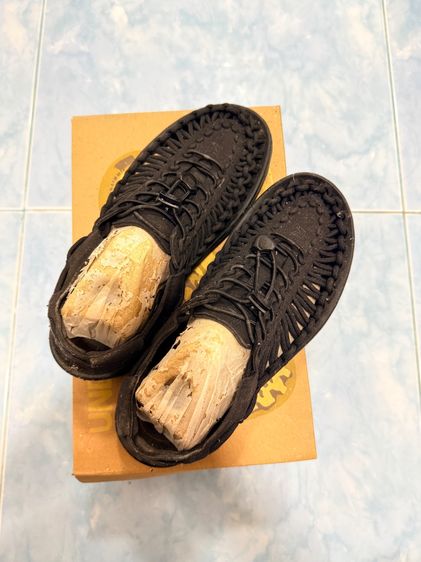 รองเท้าkeen แท้ สภาพเหมือนใหม่