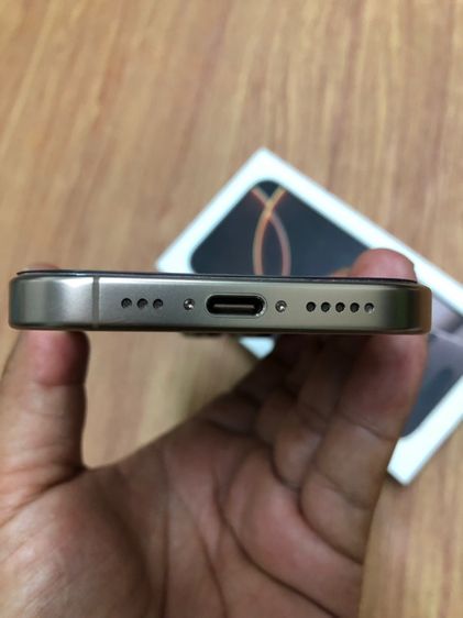 IPhone 16 pro 128gb เหมือนใหม่ ประกันเหลือ รูปที่ 6