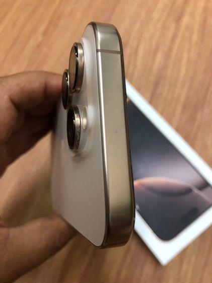 IPhone 16 pro 128gb เหมือนใหม่ ประกันเหลือ รูปที่ 3