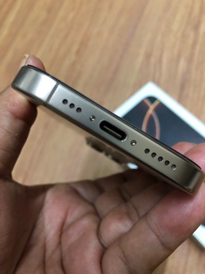 IPhone 16 pro 128gb เหมือนใหม่ ประกันเหลือ รูปที่ 4