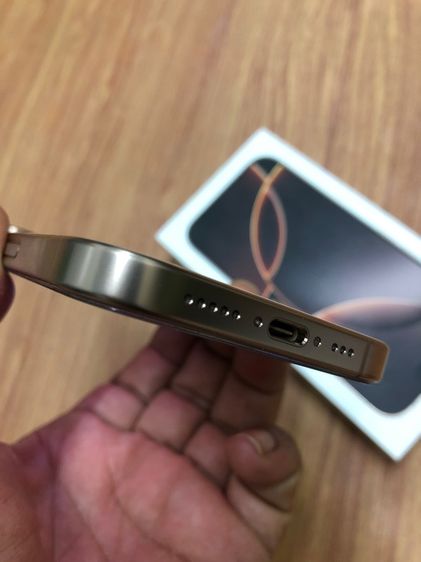 IPhone 16 pro 128gb เหมือนใหม่ ประกันเหลือ รูปที่ 9