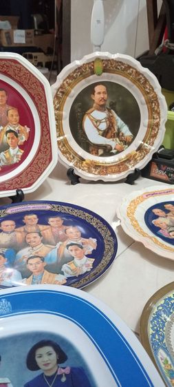 จานที่ระลึกราชวงศ์ งานสะสมแท้ รูปร.9 โบราณ รูปที่ 6