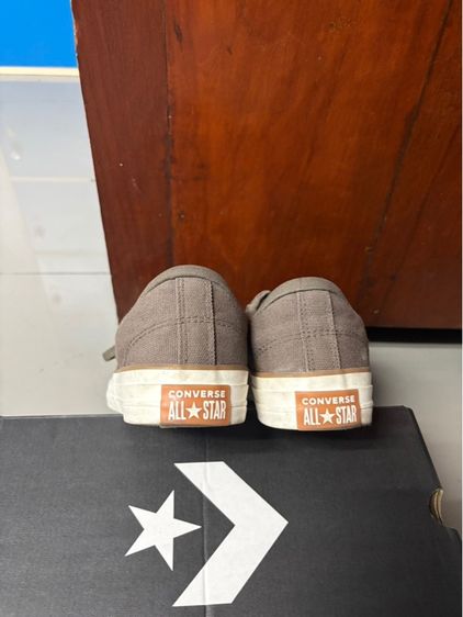 น้ำตาล ผ้าใบ รองเท้าผ้าใบ UK 9 | EU 43 1/3 | US 9.5  Converse Chuck Taylor All Star Malden Street Ox 