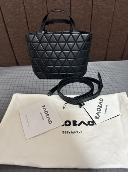 กระเป๋า Bao Bao สีดำรุ่น crystal matte (mini)