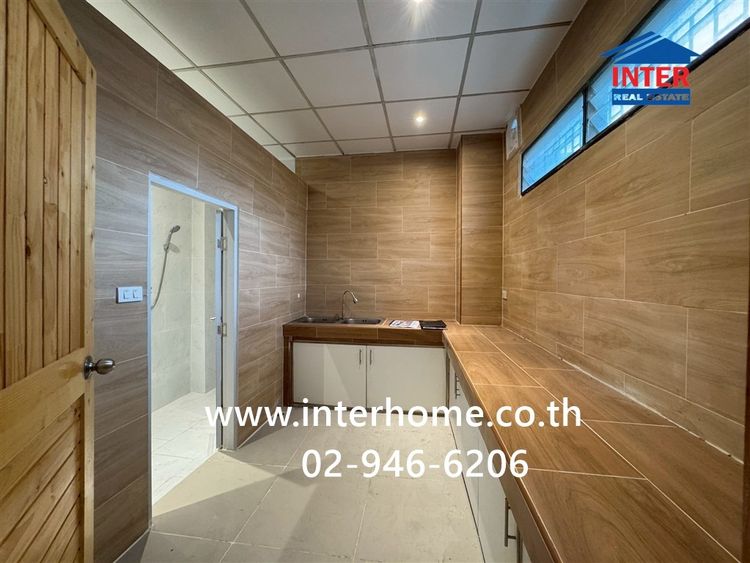 ทาวน์เฮ้าส์ 2 ชั้น 19 ตร.ว. ทาวน์เฮ้าส์ ใกล้แยกสุทธิสาร ซอยลาดพร้าว48 (ซอยวัฒนานิเวศน์5) ถนนลาดพร้าว เขตห้วยขวาง กรุงเทพมหานคร รูปที่ 4