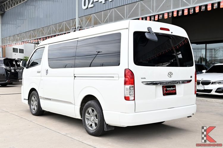 Toyota Ventury 2018 3.0 G Van ดีเซล ไม่ติดแก๊ส เกียร์อัตโนมัติ ขาว รูปที่ 3